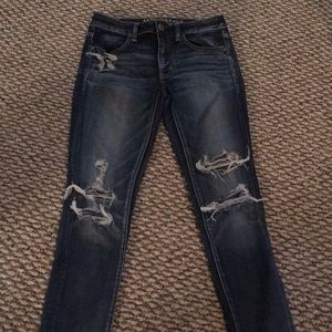 American eagle ripped/ distressed jeans